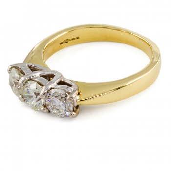 18ct gold Diamond 98pt 3 stone Ring size K½